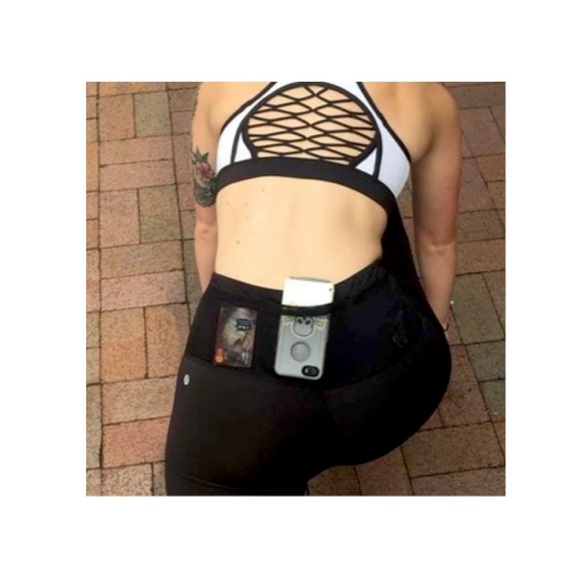 LULULEMON × SoulCycle Rare Logo Meshed 7/8 Leggings Tights in Black Size 8 - Picture 11 of 11